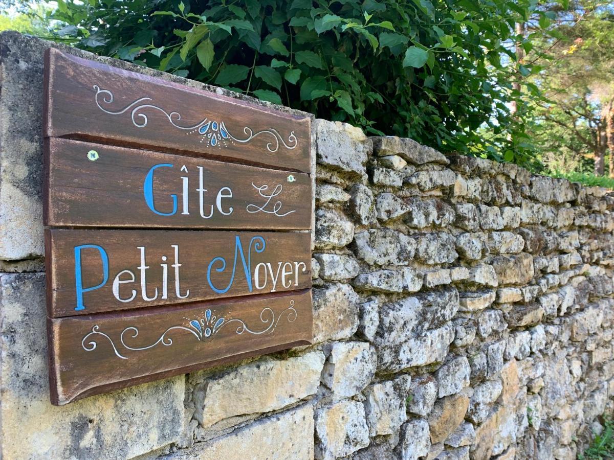 Gite - Le Petit Noyer Le Bugue Exterior photo